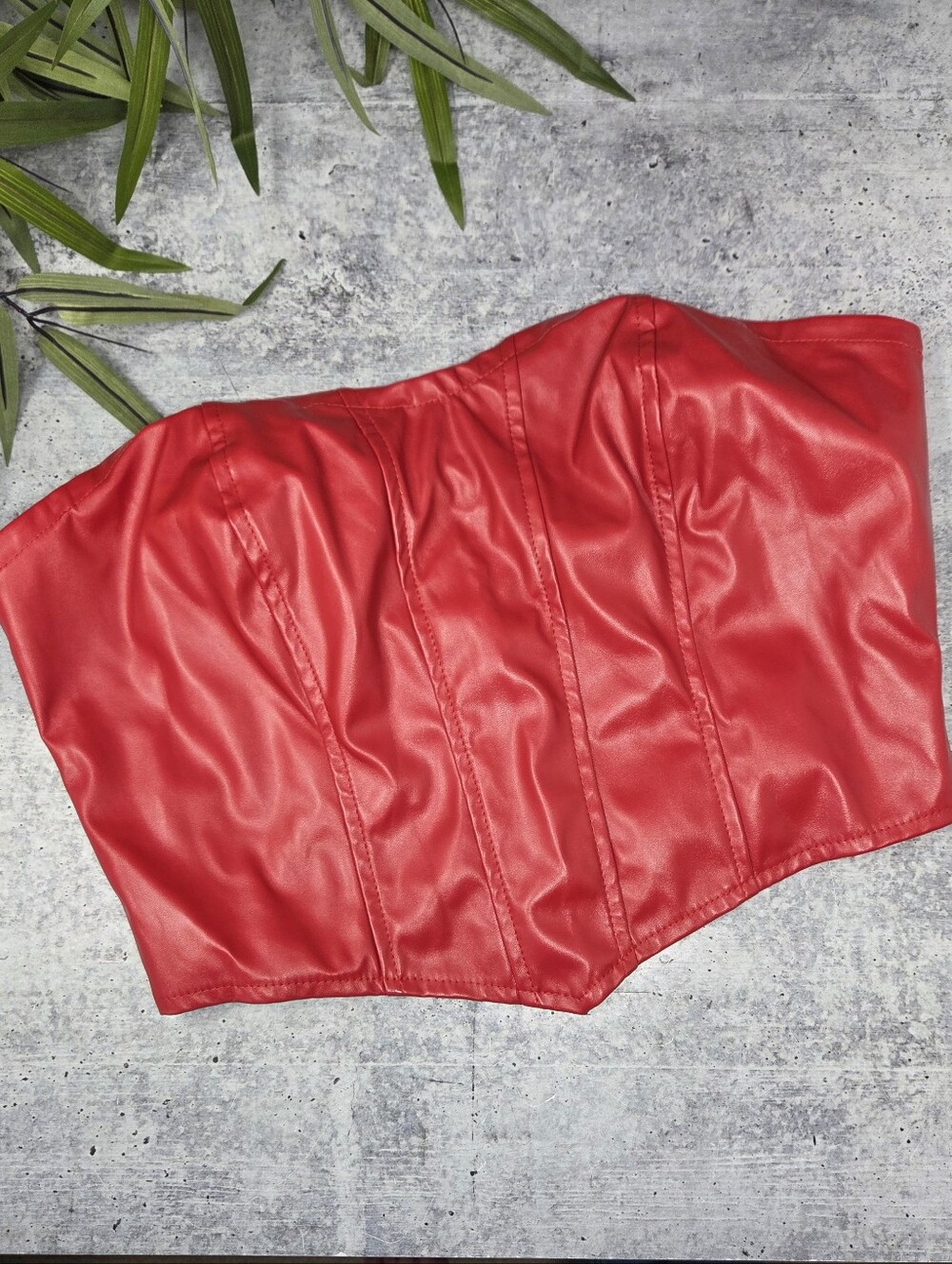 Shein Red Faux Leather Strapless Bustier Cropped Corset Top Size Large Back Zip